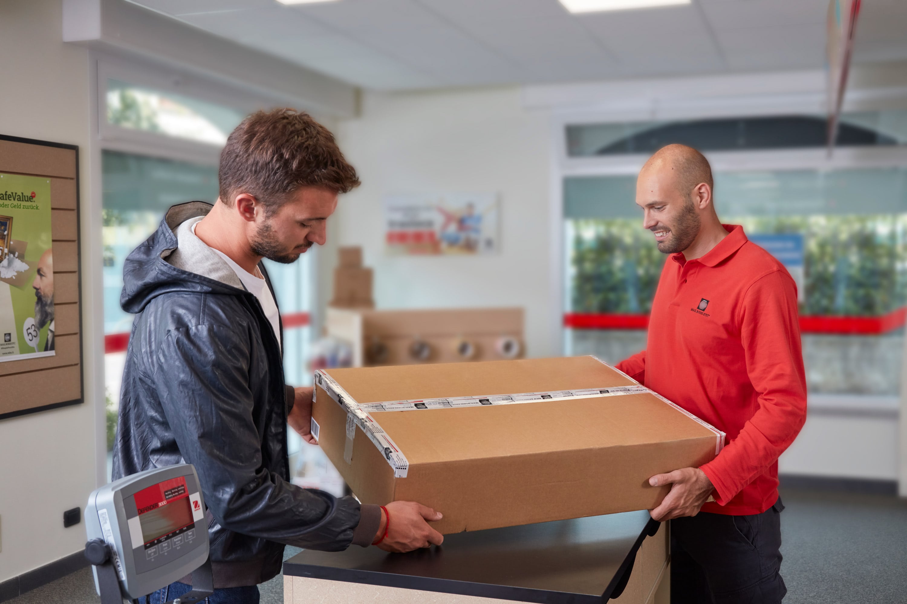 Verpacken und versenden von Paketen in Hilden